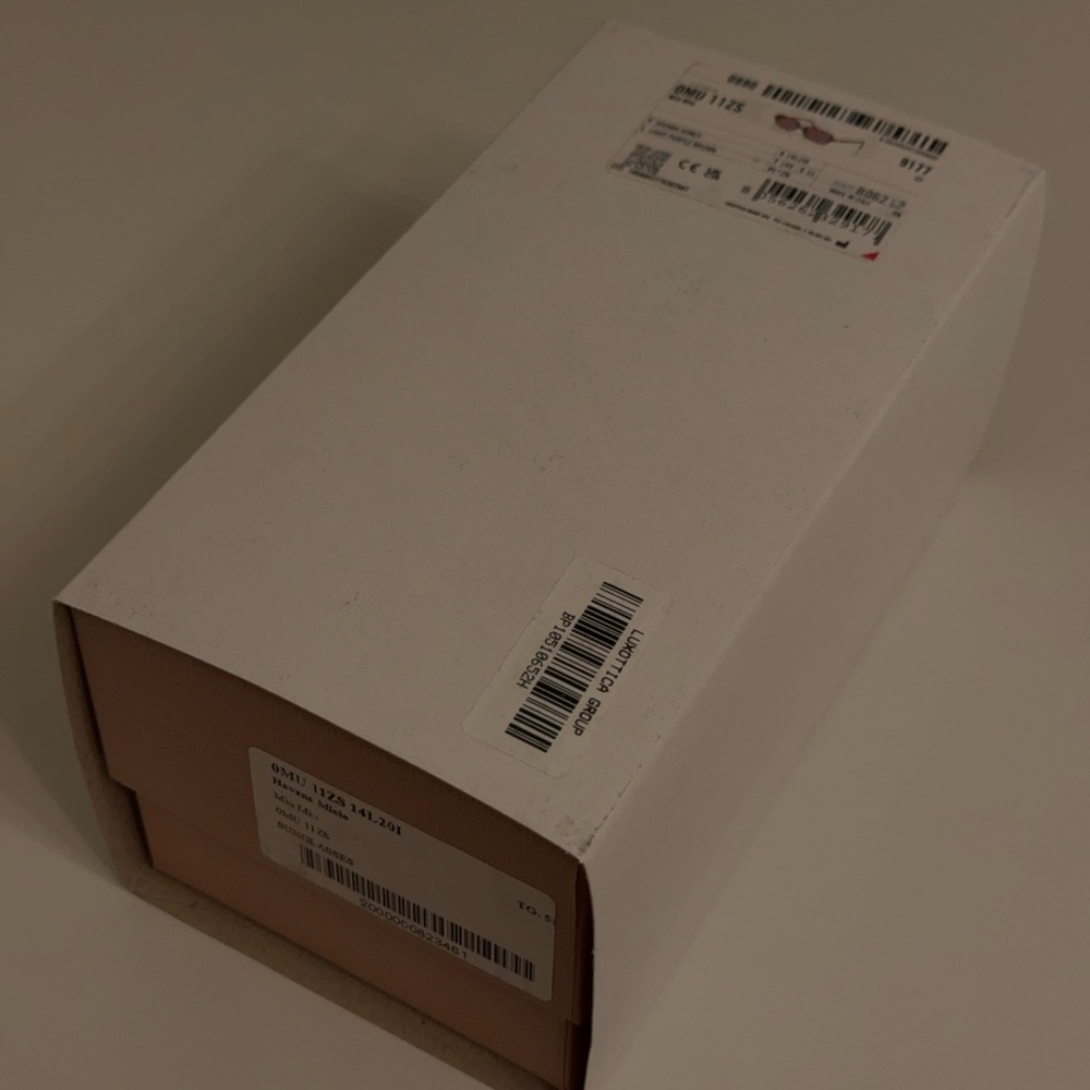 Miu Miu Tortoiseshell Rectangular Sunglasses - Br… - image 4